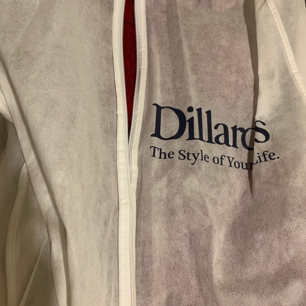 SpringFling dress, worn once. size 9 Jr open lower back. Great condition